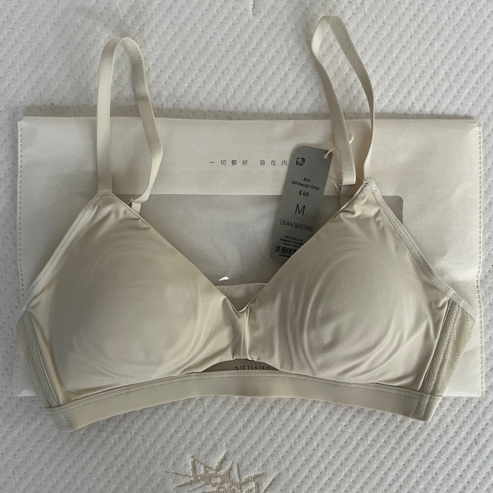 {{neiwai}} Nude Tulle Triangle Bra in Whitecap Gray - Picture 6 of 7